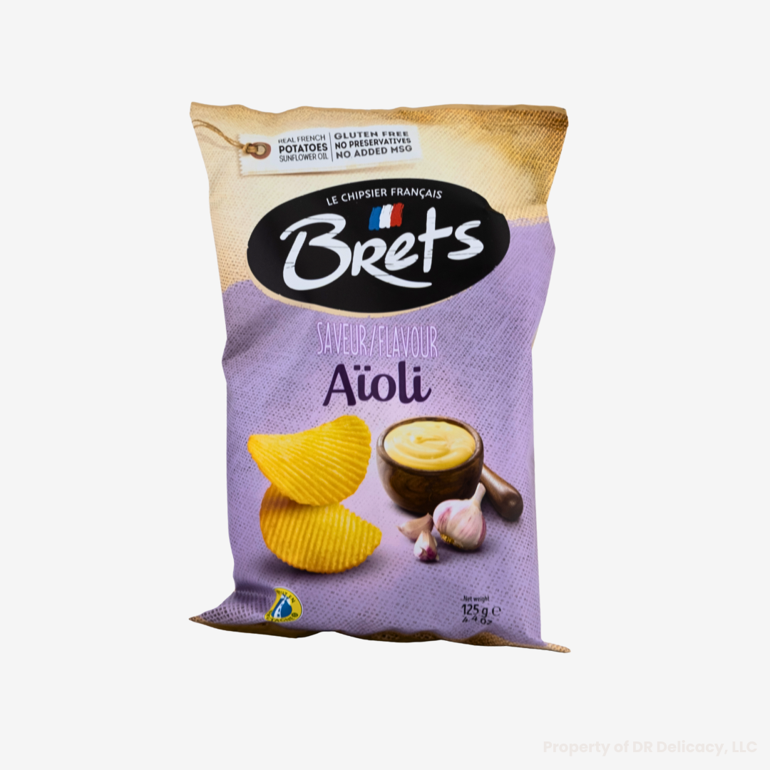 Brets Aioli Potato Chips bag featuring garlic flavor, made in France, gluten-free, no preservatives, 125g.